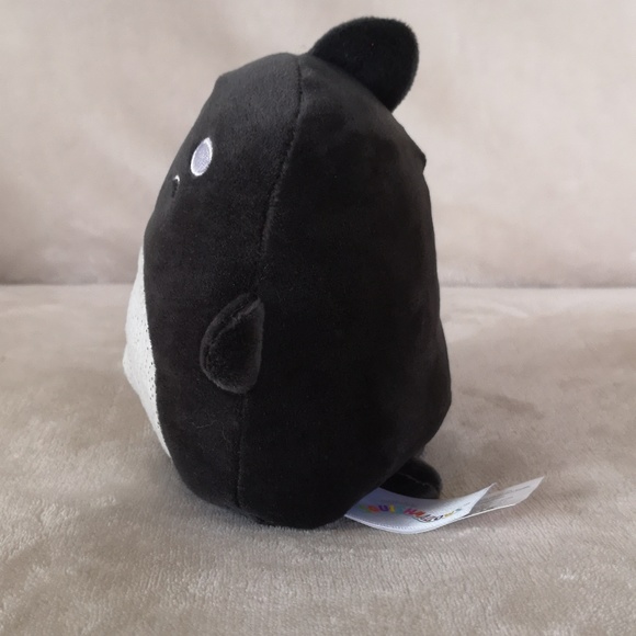 Squishmallow Black Orca Kai 5 inches - Picture 2 of 4